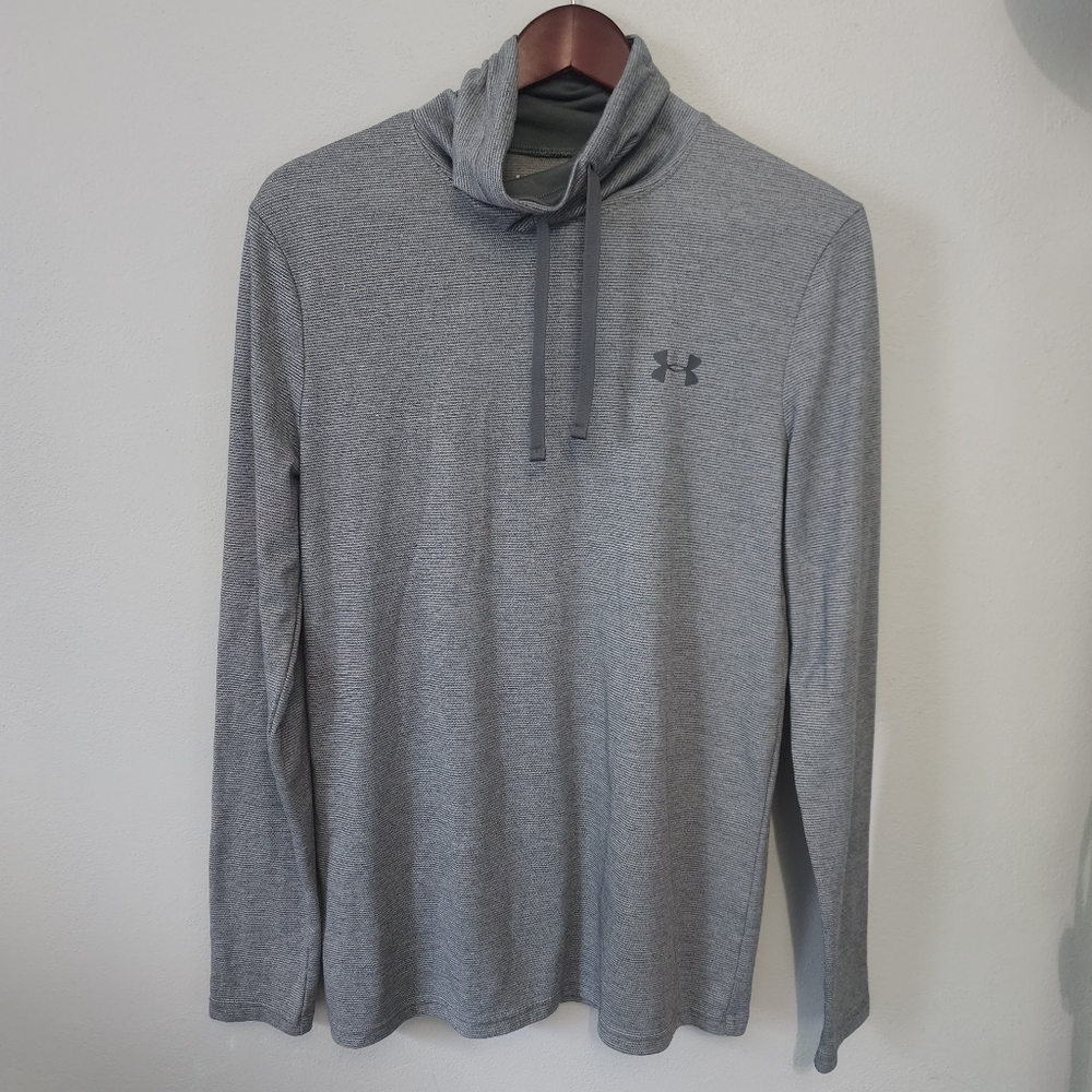 Under armour heat gear funnelneck heathered gray long sleeve pullover top medium